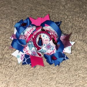 ☃️ Girls Frozen “Little Sister” Hair Bow.